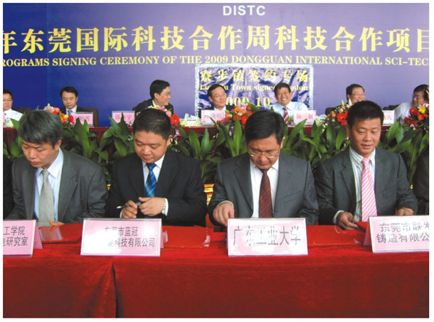 5dd38bae22b85.jpg 5bdb26aa000fc.jpg