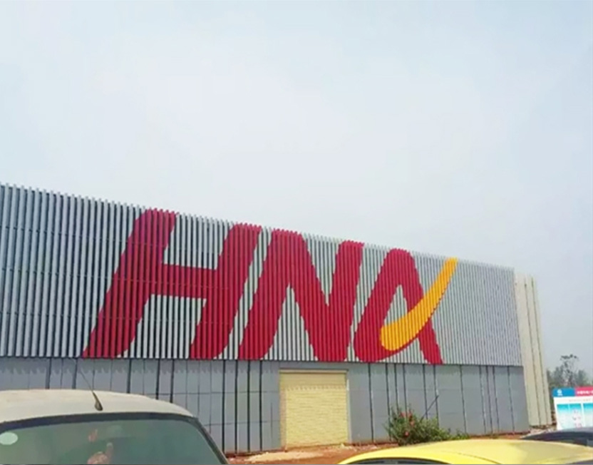 5e01c92776f88.jpg J3.jpg